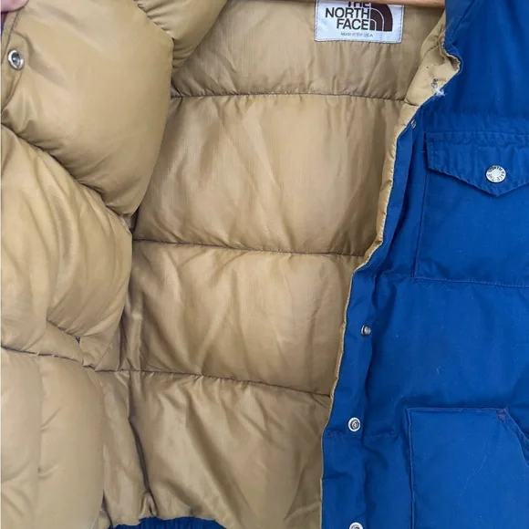 TRUE VINTAGE North Face Blue Quilted Puffy Vest - Picture 7 of 10